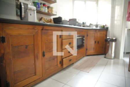 Apartamento à venda com 90m², 3 quartos e 2 vagasCozinha