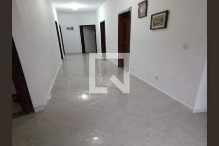 Casa à venda com 387m², 4 quartos e 5 vagas