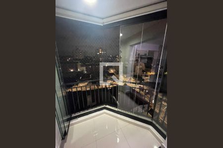 Apartamento à venda com 50m², 2 quartos e 1 vaga Apartamento à venda com 50m², 2 quartos e 1 vagaSacada