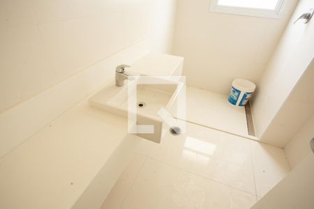 Apartamento à venda com 300m², 3 quartos e 5 vagas Apartamento à venda com 300m², 3 quartos e 5 vagasBanheiro