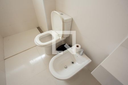 Apartamento à venda com 300m², 3 quartos e 5 vagas Apartamento à venda com 300m², 3 quartos e 5 vagasBanheiro