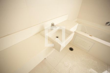 Apartamento à venda com 300m², 3 quartos e 5 vagas Apartamento à venda com 300m², 3 quartos e 5 vagasBanheiro