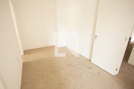 Apartamento à venda com 300m², 3 quartos e 5 vagas Apartamento à venda com 300m², 3 quartos e 5 vagasQuarto 2