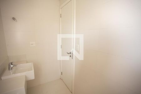 Apartamento à venda com 300m², 3 quartos e 5 vagas Apartamento à venda com 300m², 3 quartos e 5 vagasBanheiro