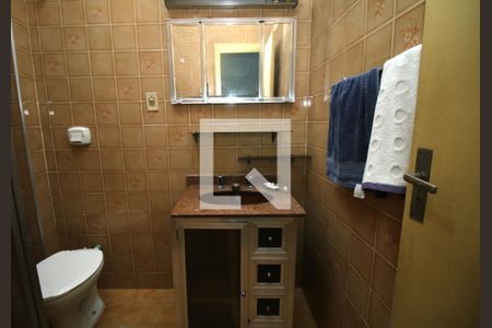 Casa à venda com 100m², 2 quartos e sem vagaBanheiro