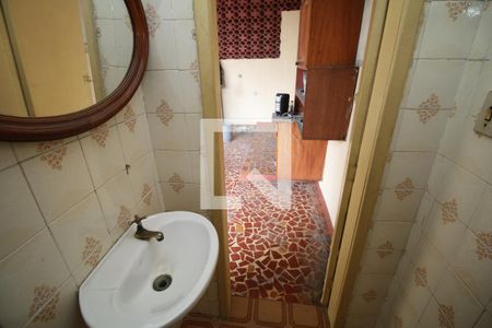 Casa à venda com 100m², 2 quartos e sem vagaBanheiro de serviço