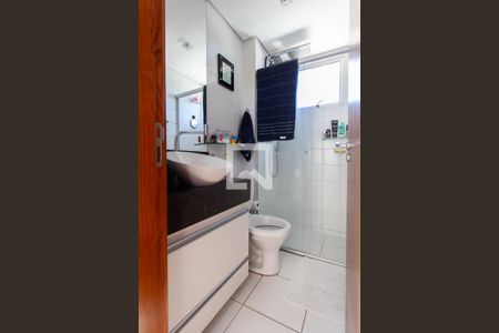 Apartamento à venda com 88m², 2 quartos e 2 vagasBanheiro Social 1