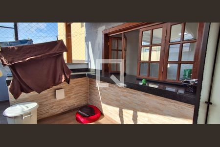 Apartamento à venda com 87m², 2 quartos e 1 vaga Apartamento à venda com 87m², 2 quartos e 1 vagaÁrea de Serviço