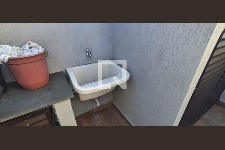 Apartamento à venda com 87m², 2 quartos e 1 vaga Apartamento à venda com 87m², 2 quartos e 1 vagaÁrea de Serviço