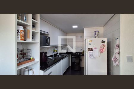 Apartamento à venda com 87m², 2 quartos e 1 vaga Apartamento à venda com 87m², 2 quartos e 1 vagaCozinha