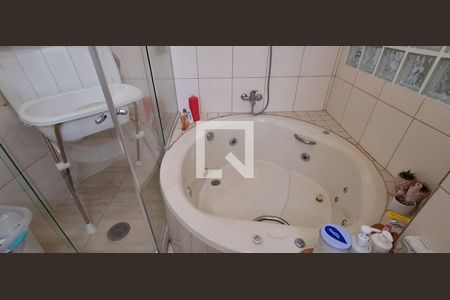 Apartamento à venda com 87m², 2 quartos e 1 vaga Apartamento à venda com 87m², 2 quartos e 1 vagaBanheiro da Suíte