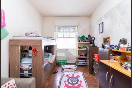 Casa à venda com 230m², 3 quartos e sem vaga Casa à venda com 230m², 3 quartos e sem vagaQuarto 2