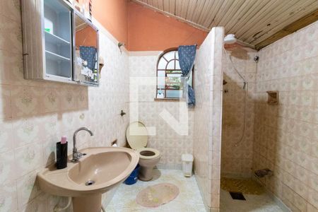 Casa à venda com 150m², 3 quartos e 2 vagas Casa à venda com 150m², 3 quartos e 2 vagasBanheiro