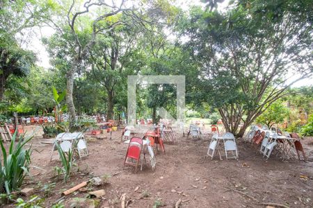 Casa à venda com 150m², 3 quartos e 2 vagas Casa à venda com 150m², 3 quartos e 2 vagasÁrea comum