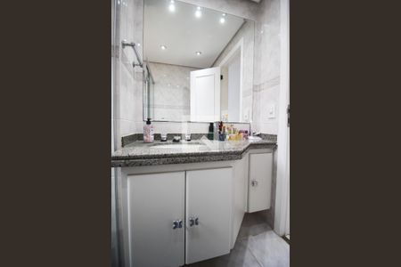 Apartamento para alugar com 129m², 3 quartos e 3 vagasBanheiro da Suíte 1 