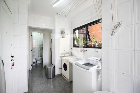 Apartamento para alugar com 129m², 3 quartos e 3 vagasÁrea de Serviço