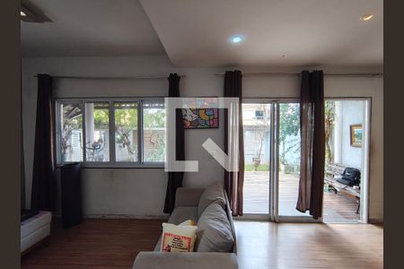 Sala de casa à venda com 4 quartos, 298m² em Taquara, Rio de Janeiro