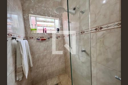 Casa à venda com 270m², 2 quartos e 4 vagas Casa à venda com 270m², 2 quartos e 4 vagasBanheiro