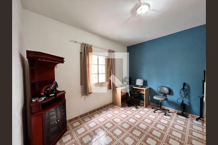 Casa à venda com 270m², 2 quartos e 4 vagas Casa à venda com 270m², 2 quartos e 4 vagasQuarto 2