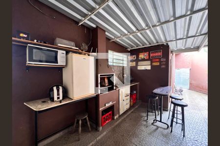 Casa à venda com 270m², 2 quartos e 4 vagas Casa à venda com 270m², 2 quartos e 4 vagasÁrea gourmet