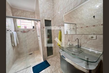 Casa à venda com 270m², 2 quartos e 4 vagas Casa à venda com 270m², 2 quartos e 4 vagasBanheiro