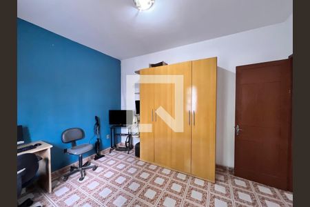 Casa à venda com 270m², 2 quartos e 4 vagas Casa à venda com 270m², 2 quartos e 4 vagasQuarto 2