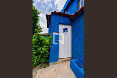 Casa à venda com 70m², 2 quartos e sem vaga Casa à venda com 70m², 2 quartos e sem vagaFachada