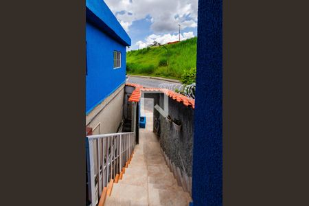 Casa à venda com 70m², 2 quartos e sem vaga Casa à venda com 70m², 2 quartos e sem vagaEntrada