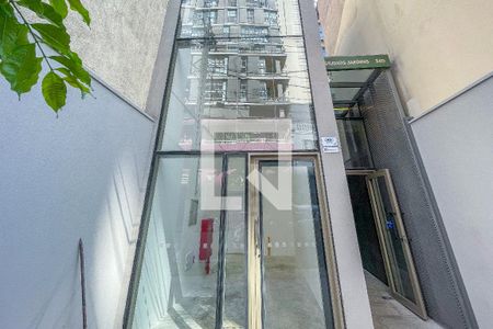 Studio para alugar com 25m², 1 quarto e sem vaga Studio para alugar com 25m², 1 quarto e sem vagaEntrada