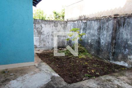 Casa à venda com 250m², 3 quartos e 3 vagas Casa à venda com 250m², 3 quartos e 3 vagasÁREA EXTERNA FUNDOS