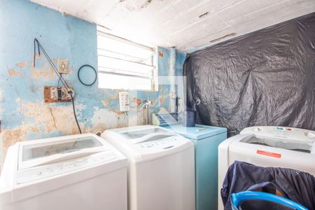 Casa à venda com 350m², 4 quartos e 1 vaga Casa à venda com 350m², 4 quartos e 1 vagaÁrea de Serviço