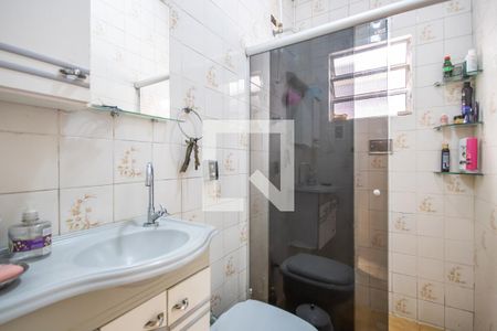 Casa à venda com 350m², 4 quartos e 1 vaga Casa à venda com 350m², 4 quartos e 1 vagaBanheiro 1