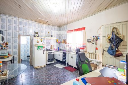 Casa à venda com 350m², 4 quartos e 1 vaga Casa à venda com 350m², 4 quartos e 1 vagaCozinha 2 (Casa 2)