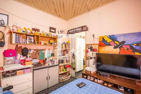 Casa à venda com 350m², 4 quartos e 1 vaga Casa à venda com 350m², 4 quartos e 1 vagaQuarto 3 (Casa 2)