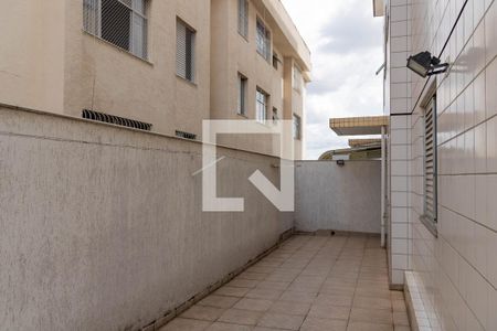 Apartamento à venda com 100m², 3 quartos e 2 vagas Apartamento à venda com 100m², 3 quartos e 2 vagasÁrea externa