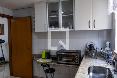 Apartamento à venda com 100m², 3 quartos e 2 vagas Apartamento à venda com 100m², 3 quartos e 2 vagasCozinha