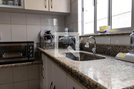 Apartamento à venda com 100m², 3 quartos e 2 vagas Apartamento à venda com 100m², 3 quartos e 2 vagasCozinha