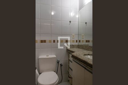 Apartamento à venda com 100m², 3 quartos e 2 vagas Apartamento à venda com 100m², 3 quartos e 2 vagasBanheiro da Suíte