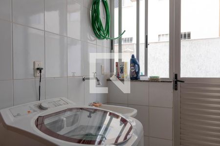 Apartamento à venda com 100m², 3 quartos e 2 vagas Apartamento à venda com 100m², 3 quartos e 2 vagasÁrea de Serviço