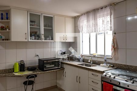 Apartamento à venda com 100m², 3 quartos e 2 vagas Apartamento à venda com 100m², 3 quartos e 2 vagasCozinha