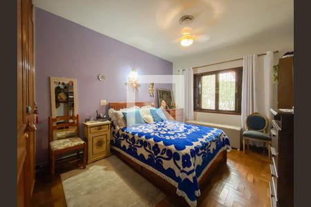 Casa à venda com 225m², 4 quartos e 3 vagasQuarto