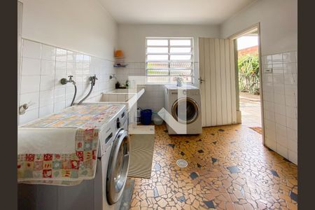 Casa à venda com 225m², 4 quartos e 3 vagasÁrea de Serviço