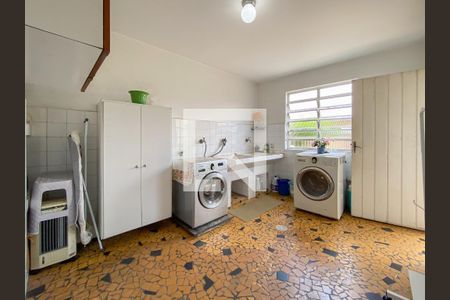 Casa à venda com 225m², 4 quartos e 3 vagasÁrea de Serviço