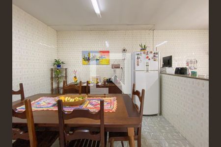 Casa à venda com 225m², 4 quartos e 3 vagasCopa