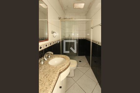 Apartamento à venda com 71m², 2 quartos e 1 vaga Apartamento à venda com 71m², 2 quartos e 1 vagaBanheiro