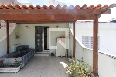 Apartamento à venda com 71m², 2 quartos e 1 vaga Apartamento à venda com 71m², 2 quartos e 1 vagaVaranda