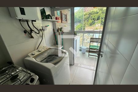 Apartamento à venda com 133m², 3 quartos e 2 vagas Apartamento à venda com 133m², 3 quartos e 2 vagasÁrea de Serviço