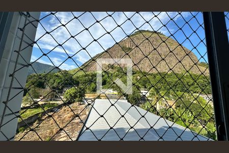 Apartamento à venda com 133m², 3 quartos e 2 vagas Apartamento à venda com 133m², 3 quartos e 2 vagasQuarto 1