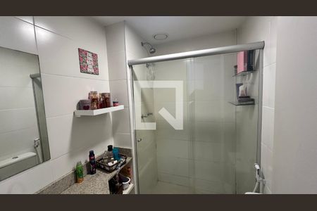 Apartamento à venda com 133m², 3 quartos e 2 vagas Apartamento à venda com 133m², 3 quartos e 2 vagasBanheiro quarto 2