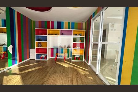 Apartamento à venda com 133m², 3 quartos e 2 vagas Apartamento à venda com 133m², 3 quartos e 2 vagasBrinquedoteca